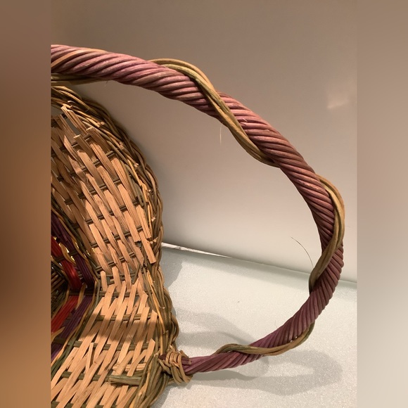 new vintage large clay pansies painted wicker basket - Picture 8 of 12